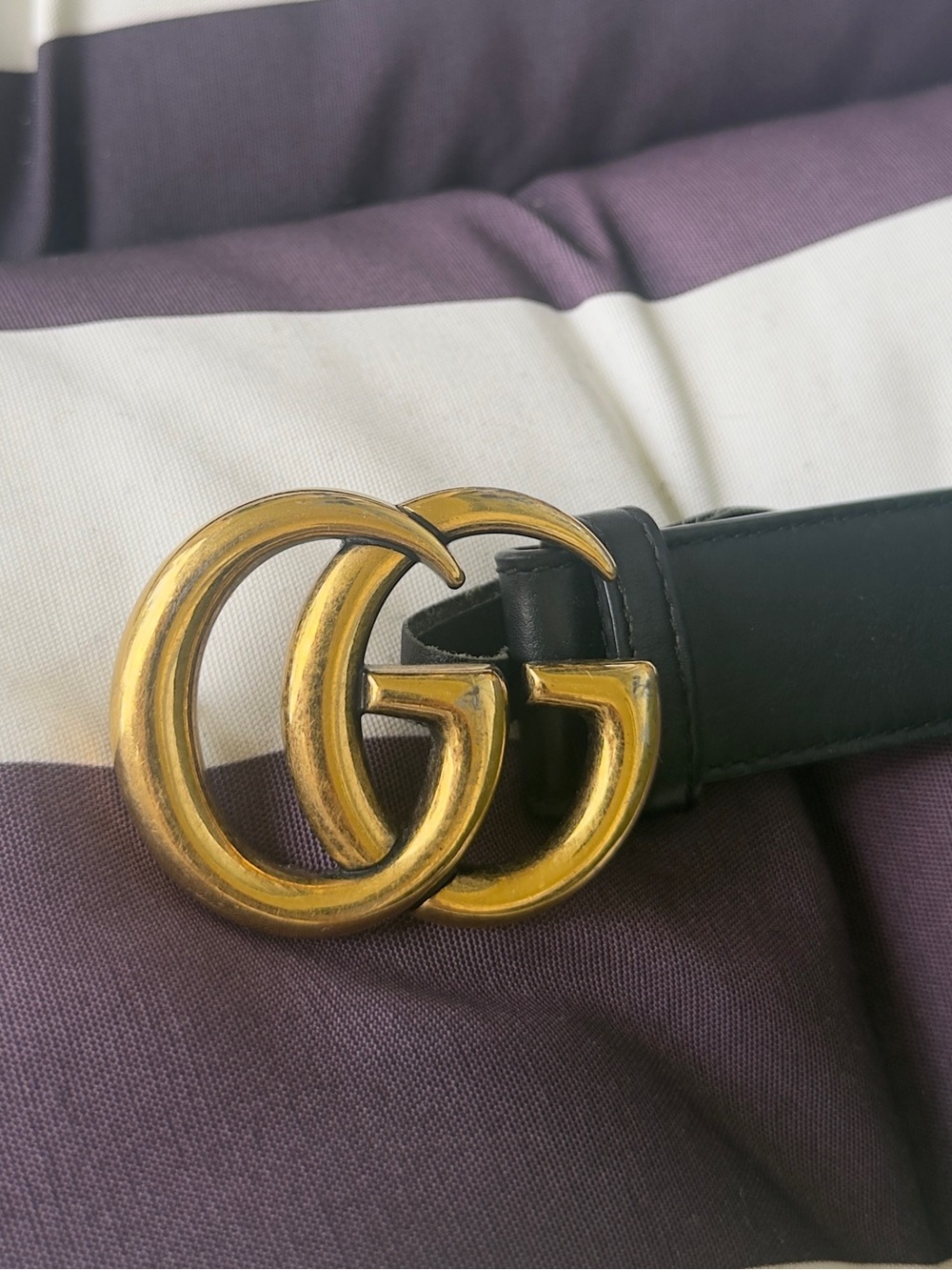 Authentic Gucci GG Marmont Belt – Black Leather / Gold GG Buckle (Size 30) - Picture 6 of 9